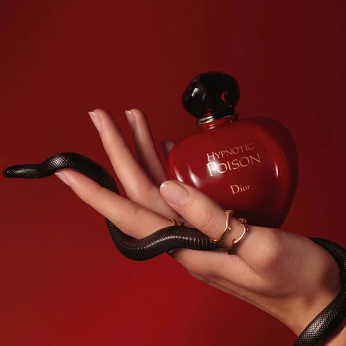 Review of Hypnotic Poison by Dior